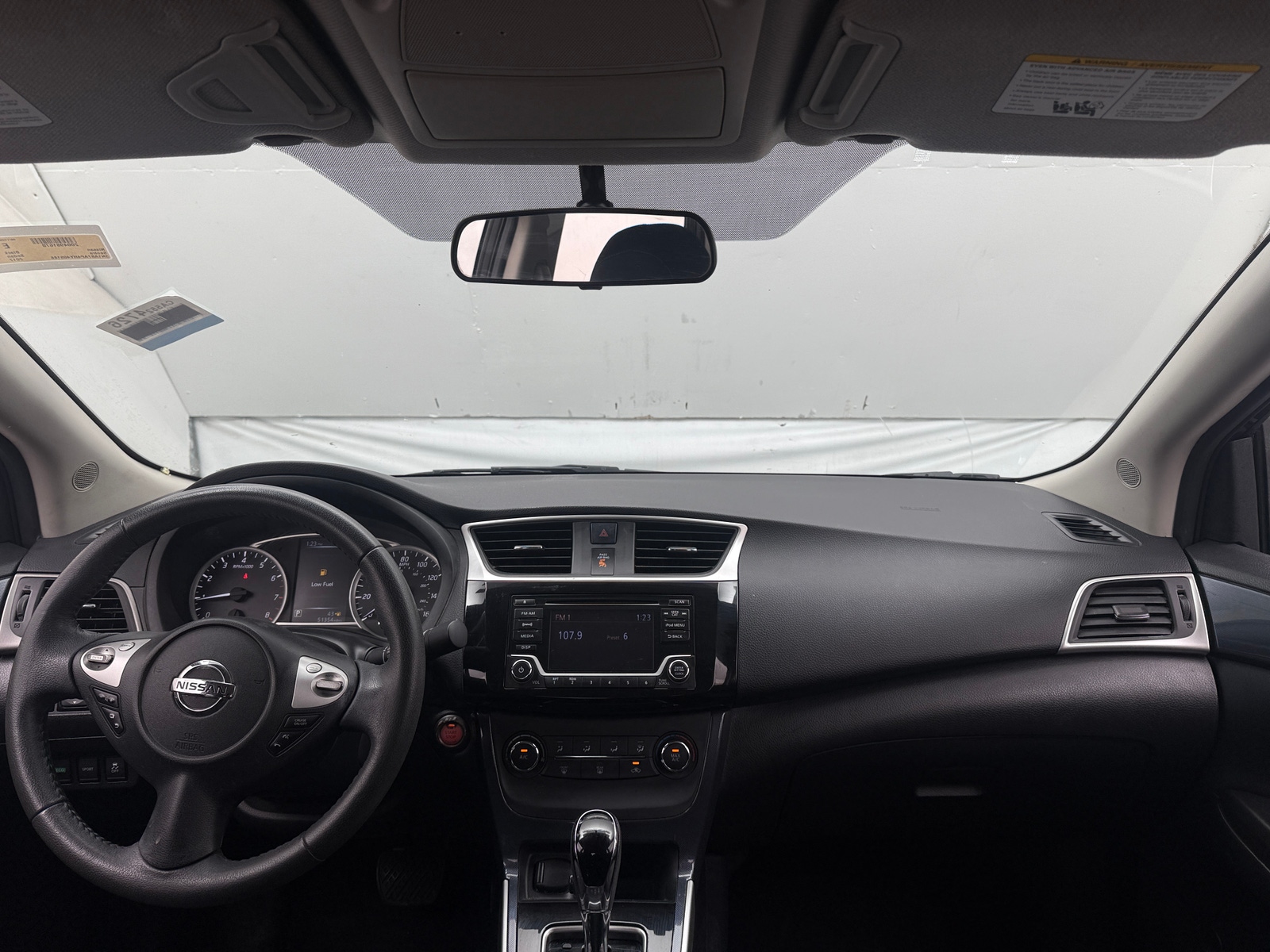 Thumbnail: 2017 Nissan Sentra - 3