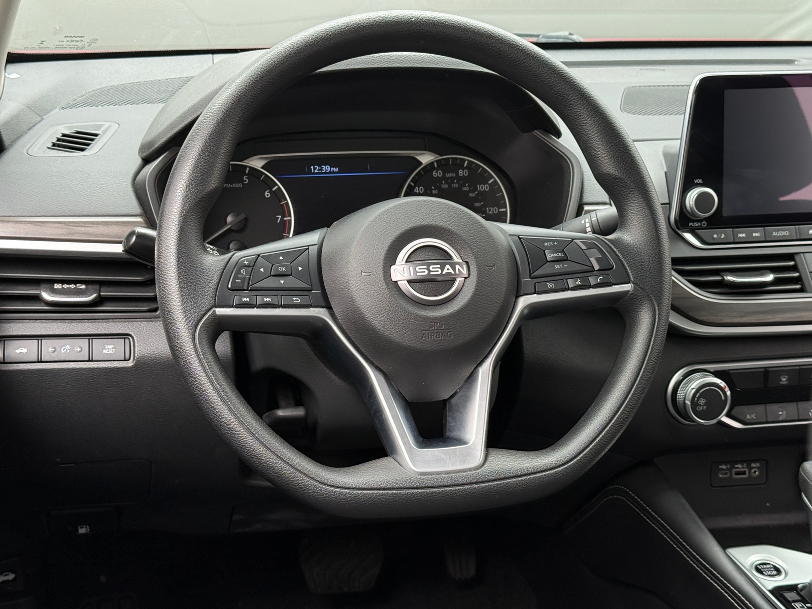 Thumbnail: 2023 Nissan Altima - 5