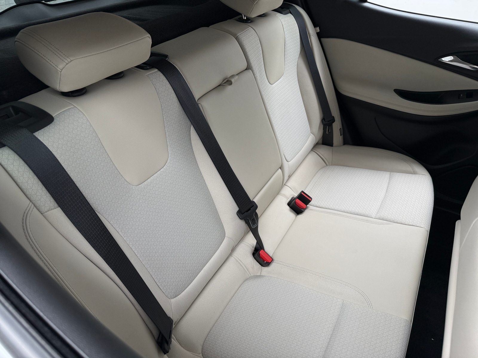 Thumbnail: 2023 Buick Encore GX - 5