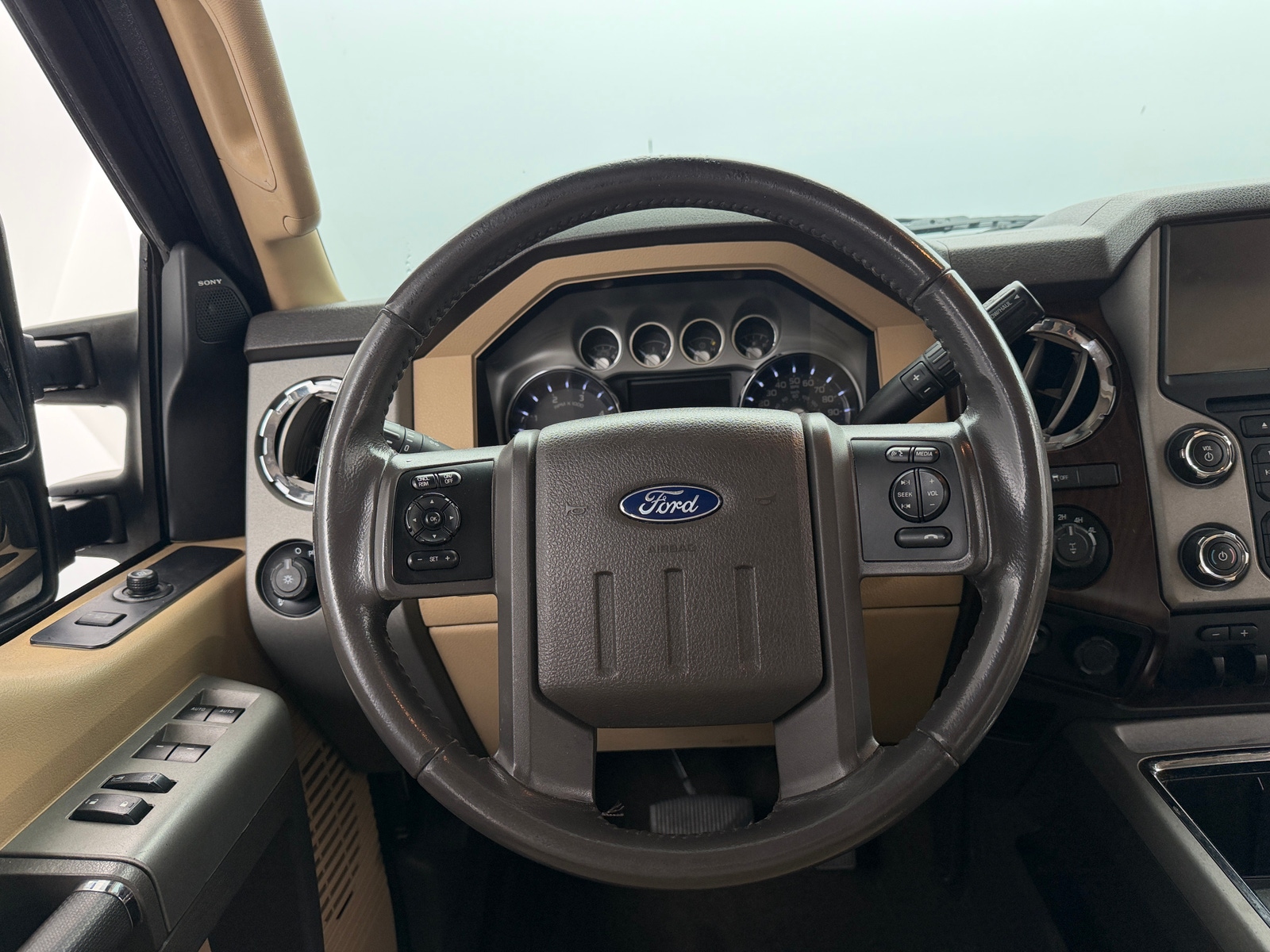 Thumbnail: 2016 Ford Econoline - 4