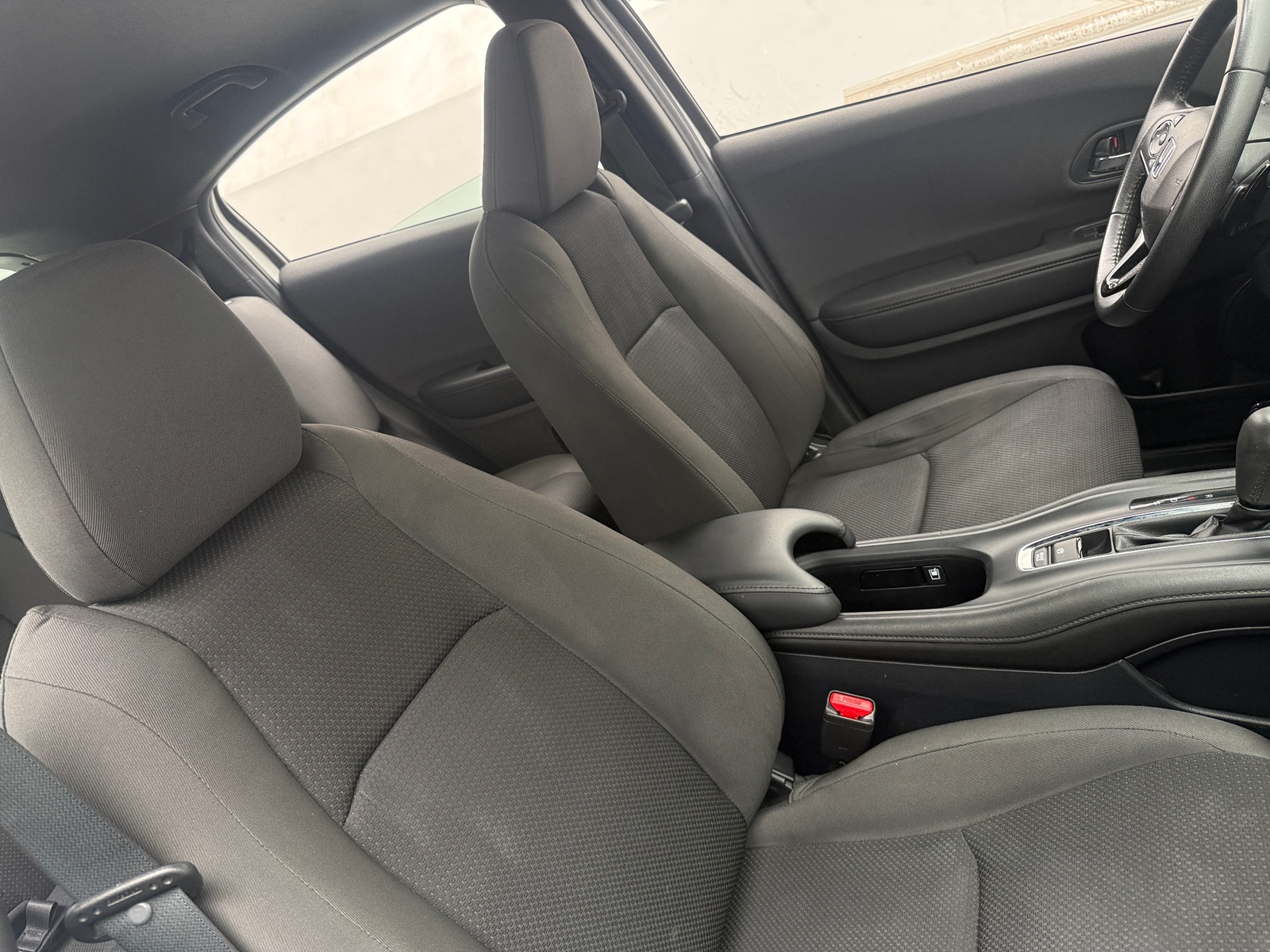 Thumbnail: 2020 Honda HR-V - 2