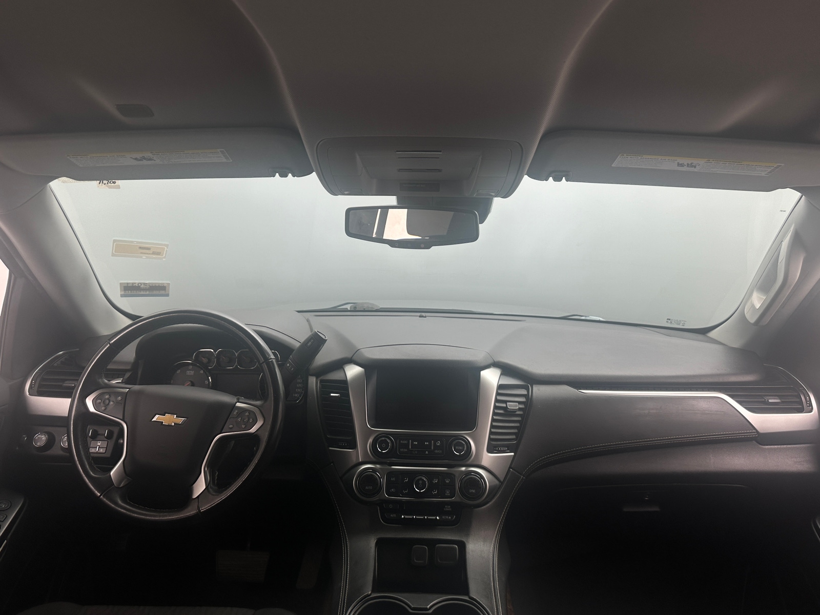 Thumbnail: 2020 Chevrolet Suburban - 3