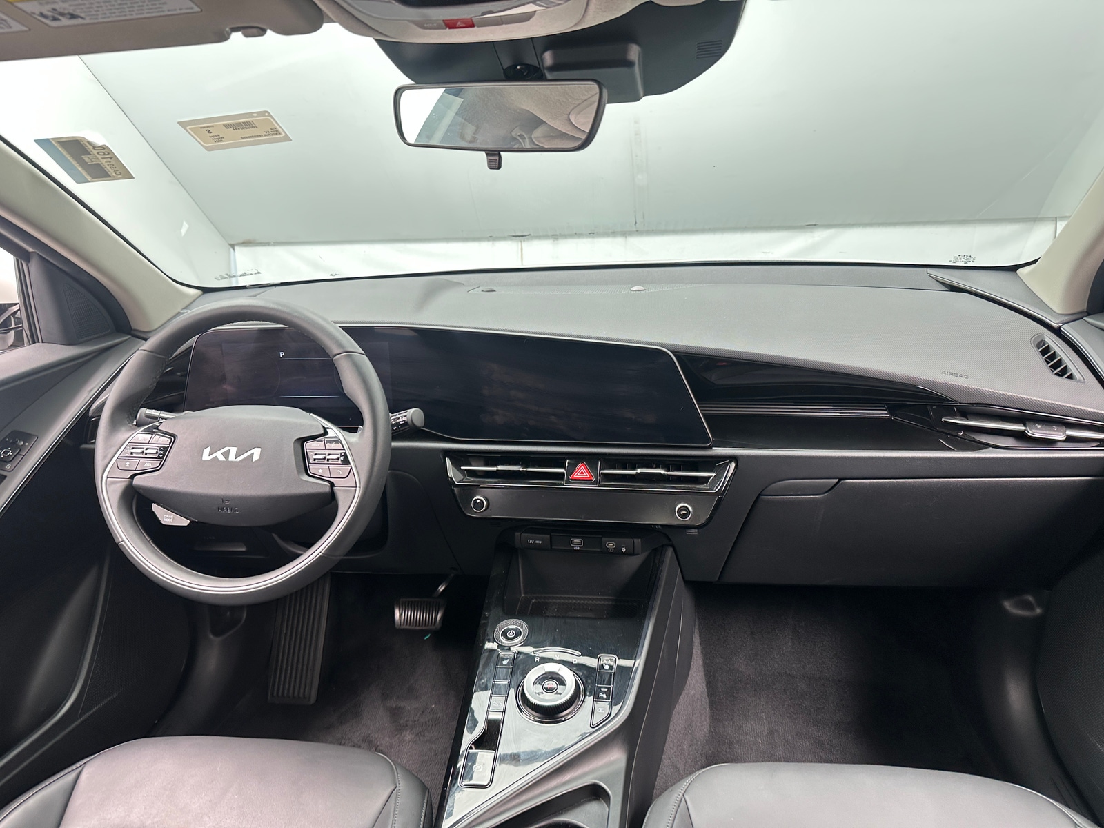 Thumbnail: 2024 Kia Niro - 2