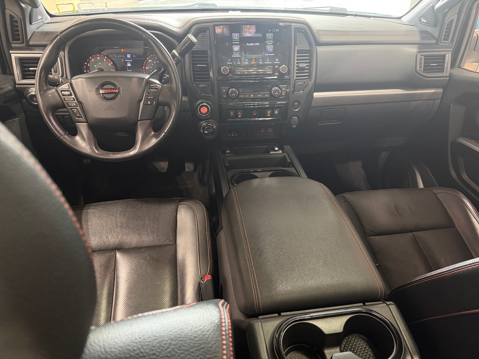 Thumbnail: 2020 Nissan Titan - 2
