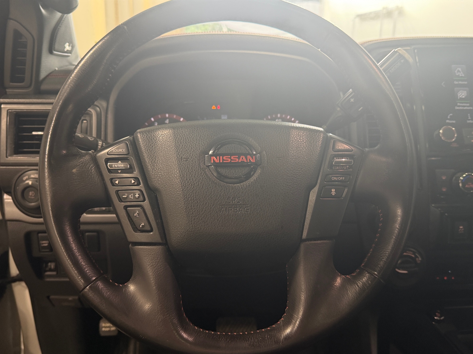 Thumbnail: 2020 Nissan Titan - 4