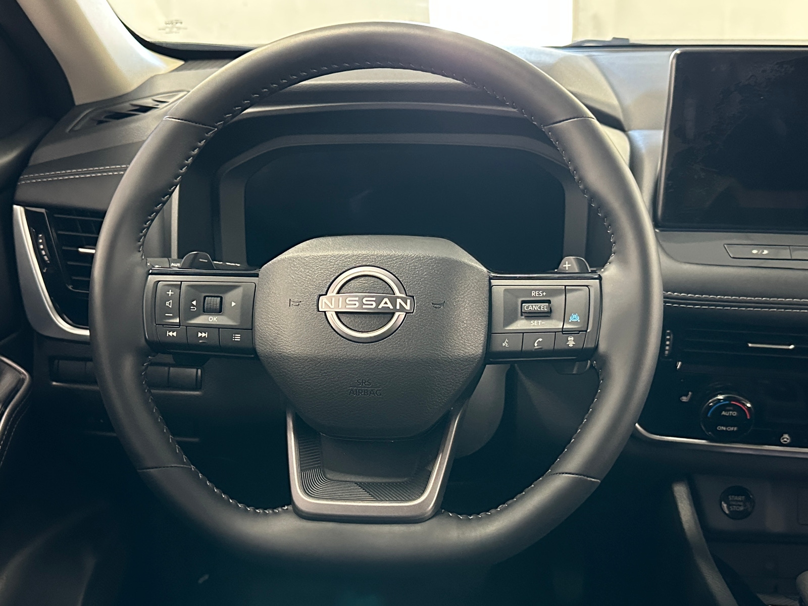Thumbnail: 2026 Nissan Rogue - 4