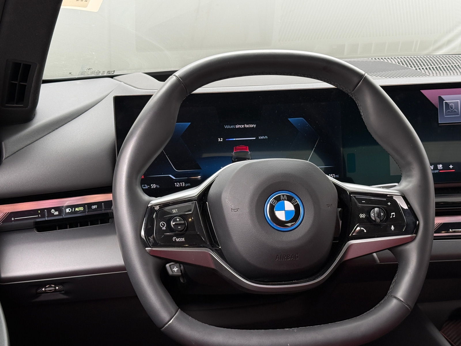 Thumbnail: 2024 BMW i5 - 4