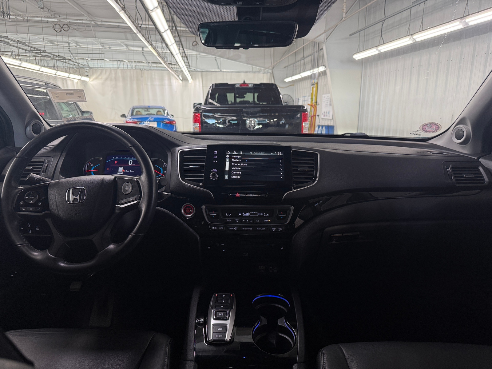 Thumbnail: 2020 Honda Pilot - 2