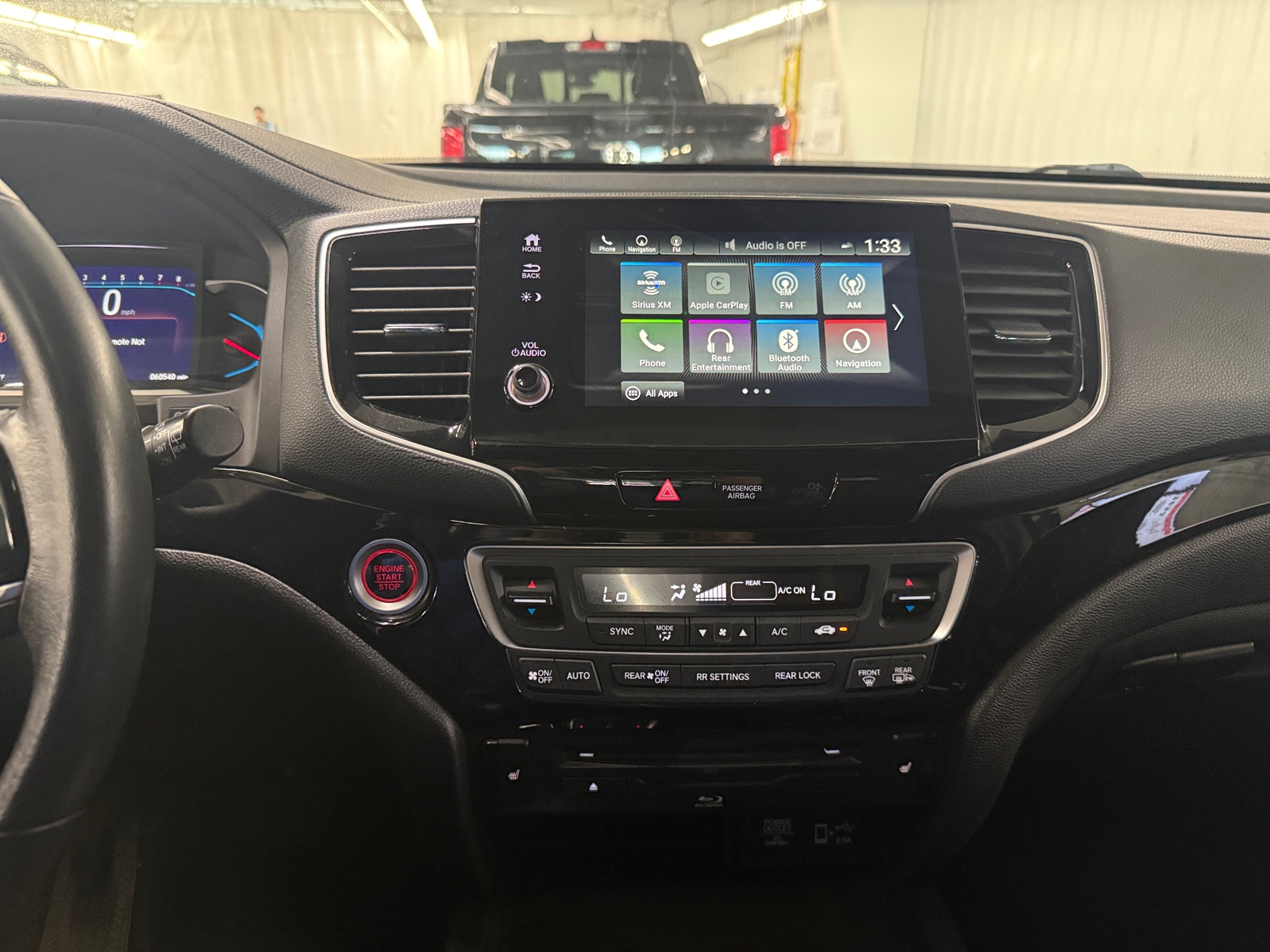 Thumbnail: 2020 Honda Pilot - 3