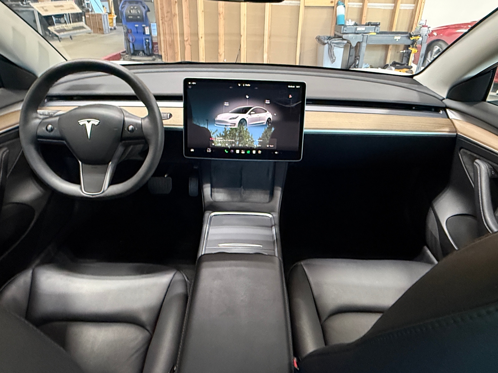 Thumbnail: 2023 Tesla Model 3 - 2