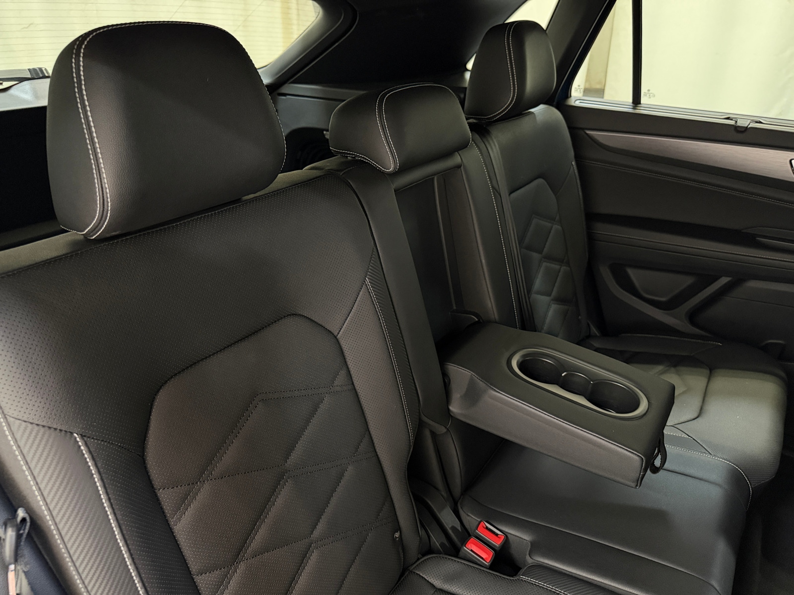 Thumbnail: 2026 Volkswagen Atlas - 5