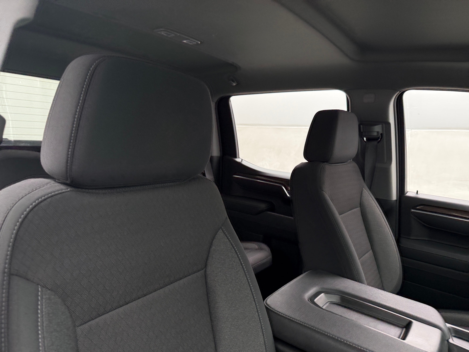 Thumbnail: 2026 Chevrolet Silverado 1500 - 2