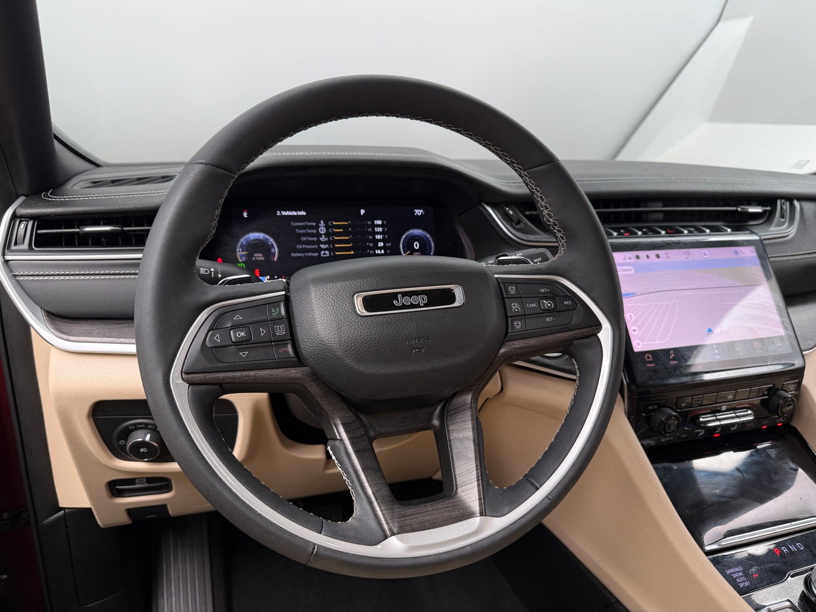 Thumbnail: 2023 Jeep Grand Cherokee L - 4