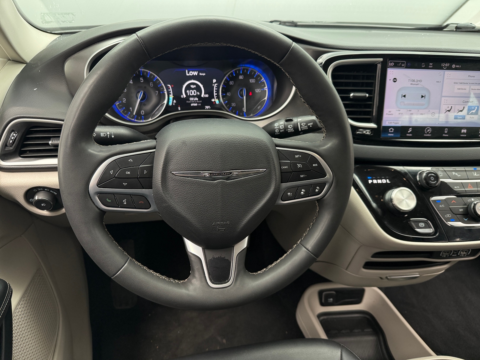 Thumbnail: 2024 Chrysler Pacifica - 4
