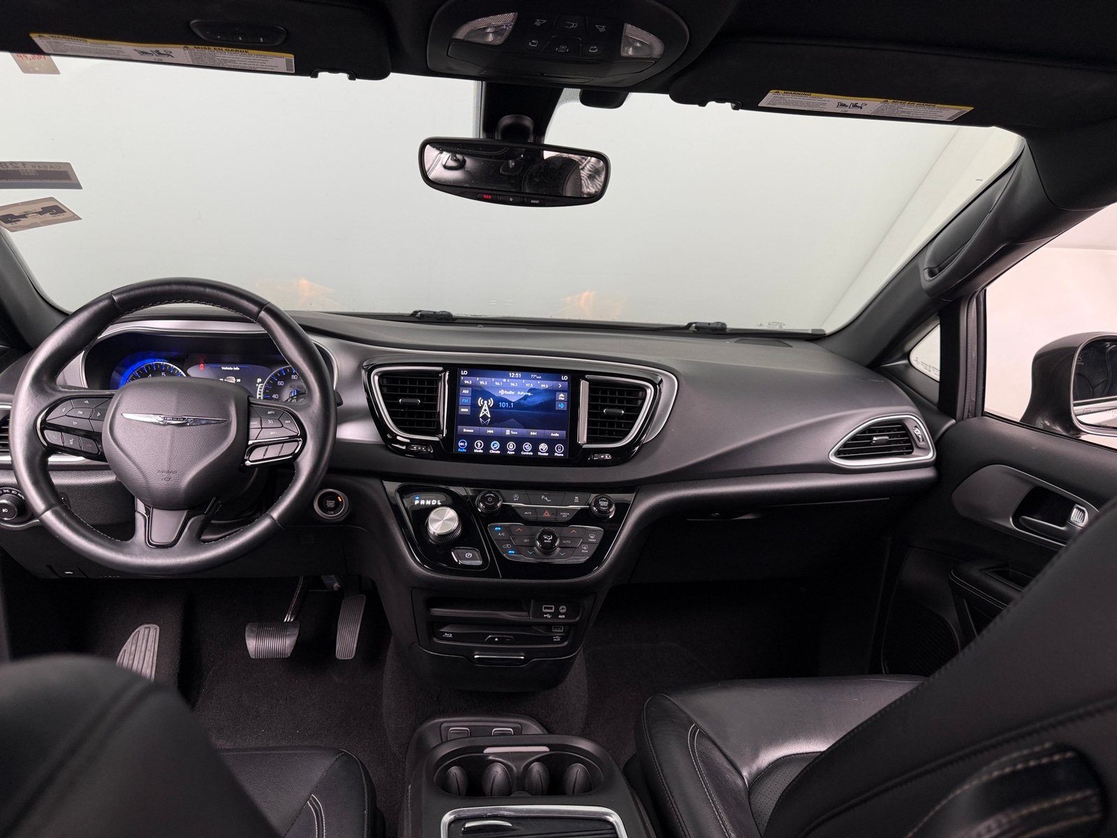 Thumbnail: 2018 Chrysler Pacifica - 2