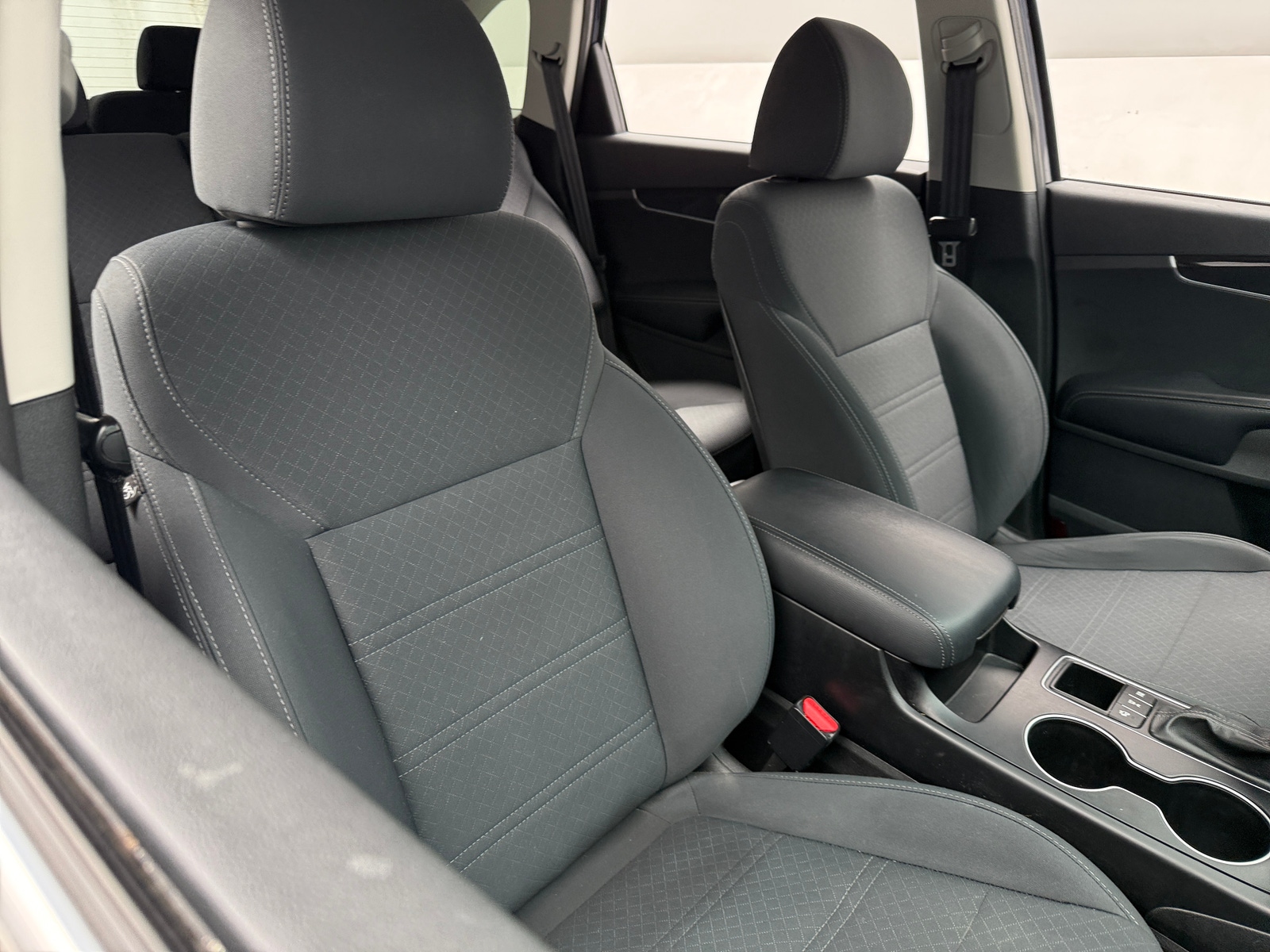 Thumbnail: 2019 Kia Sorento - 2