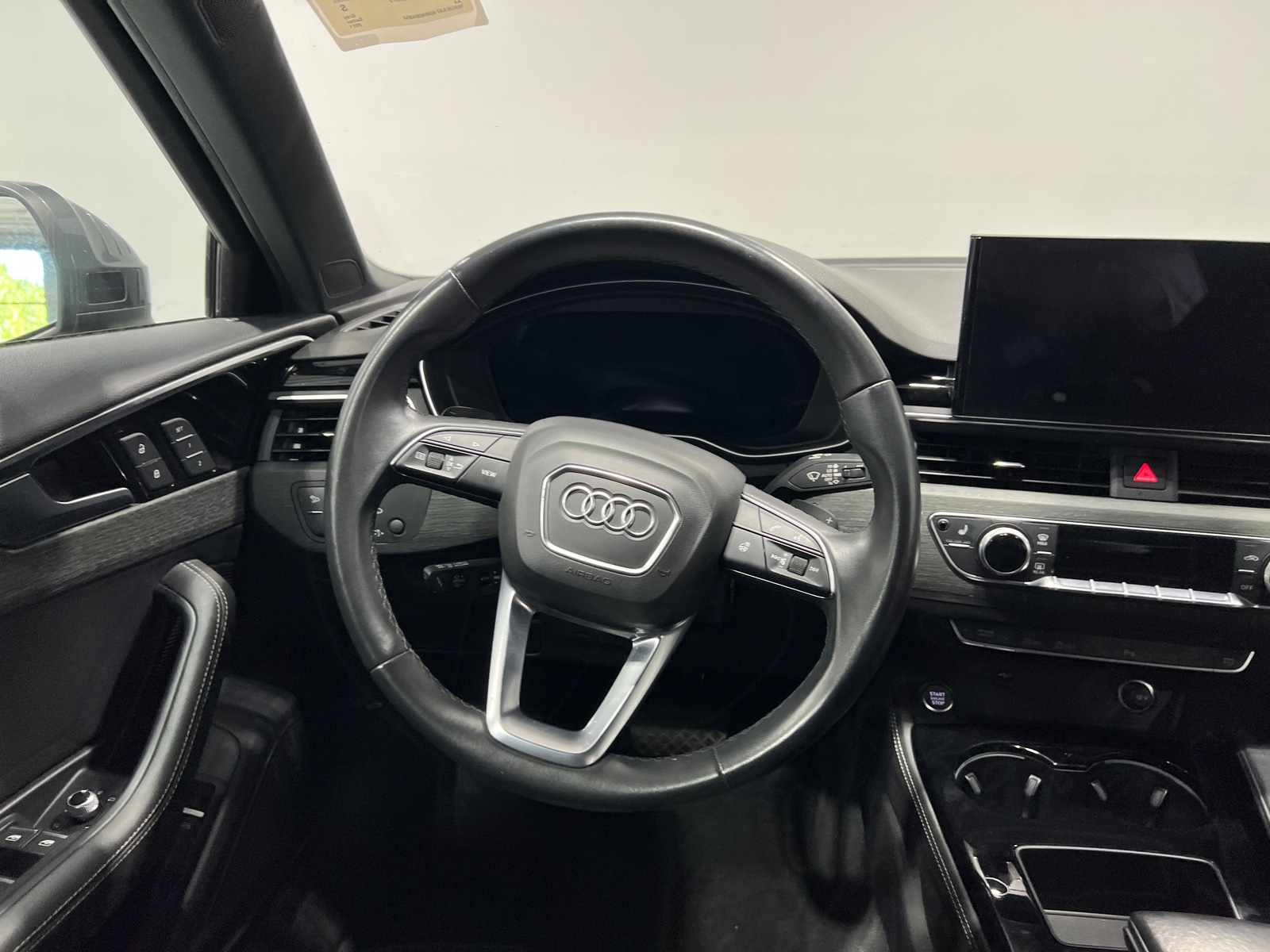 Thumbnail: 2021 Audi A4 - 4