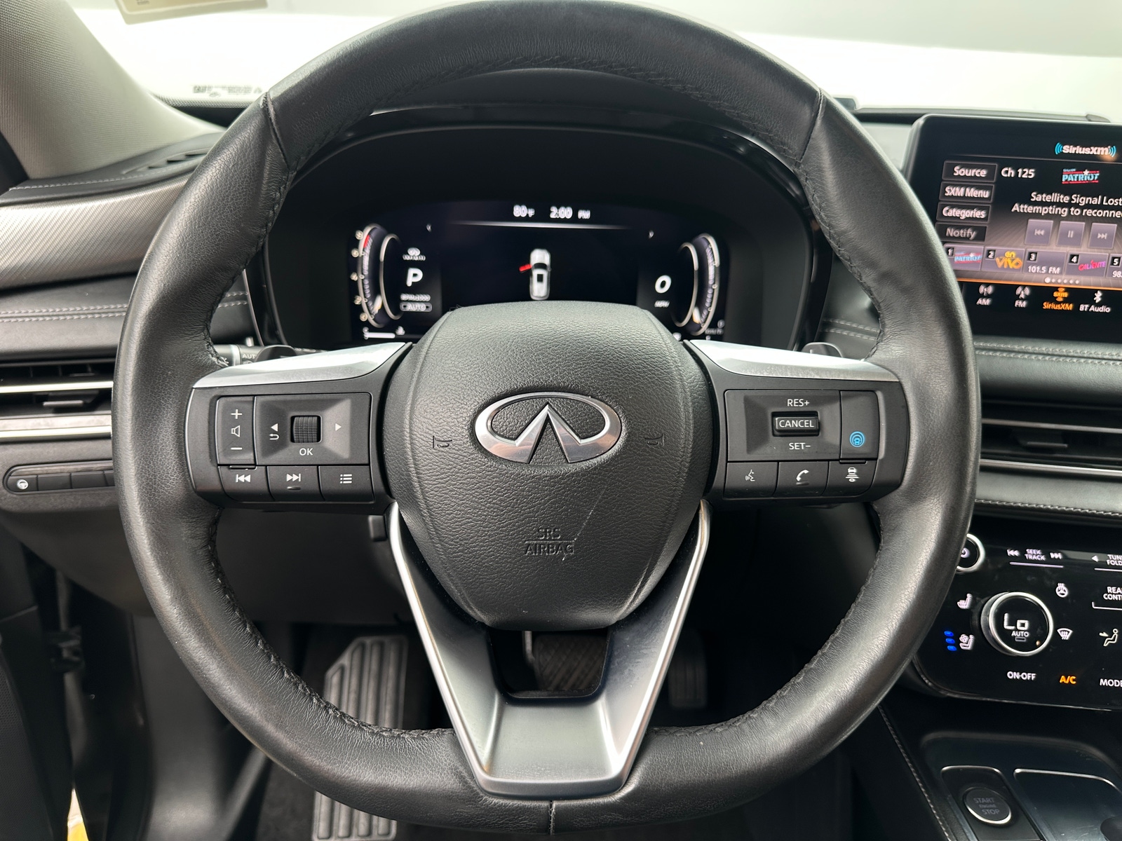 Thumbnail: 2023 INFINITI QX60 - 4