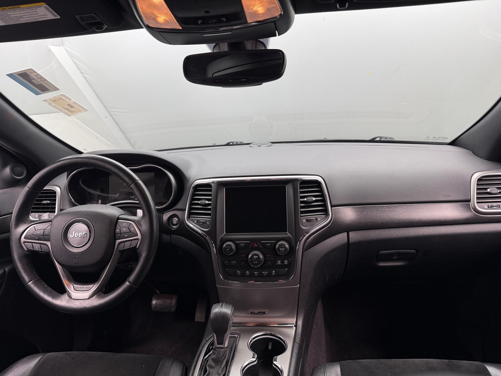 Thumbnail: 2017 Jeep Grand Cherokee - 2