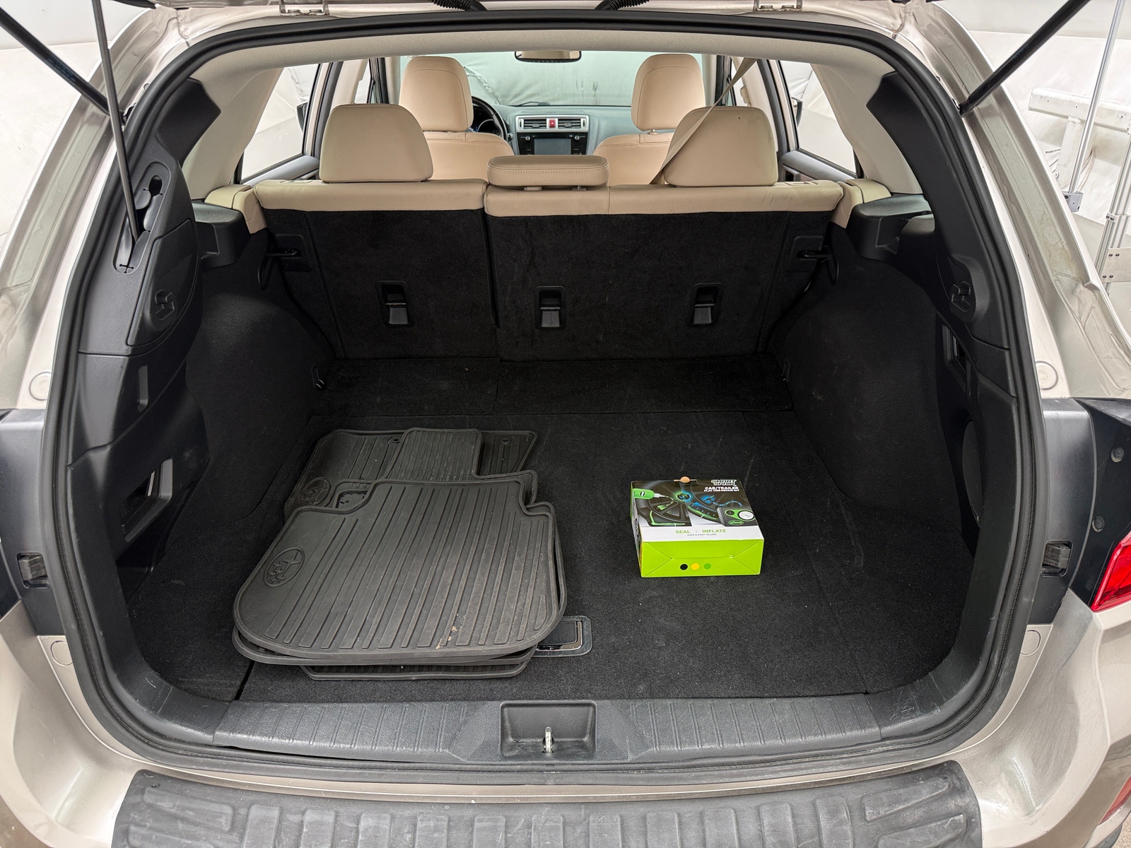 Thumbnail: 2015 Subaru Outback - 6