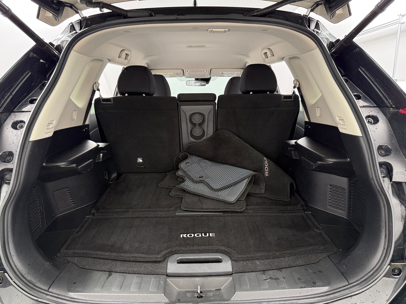 Thumbnail: 2020 Nissan Rogue - 7
