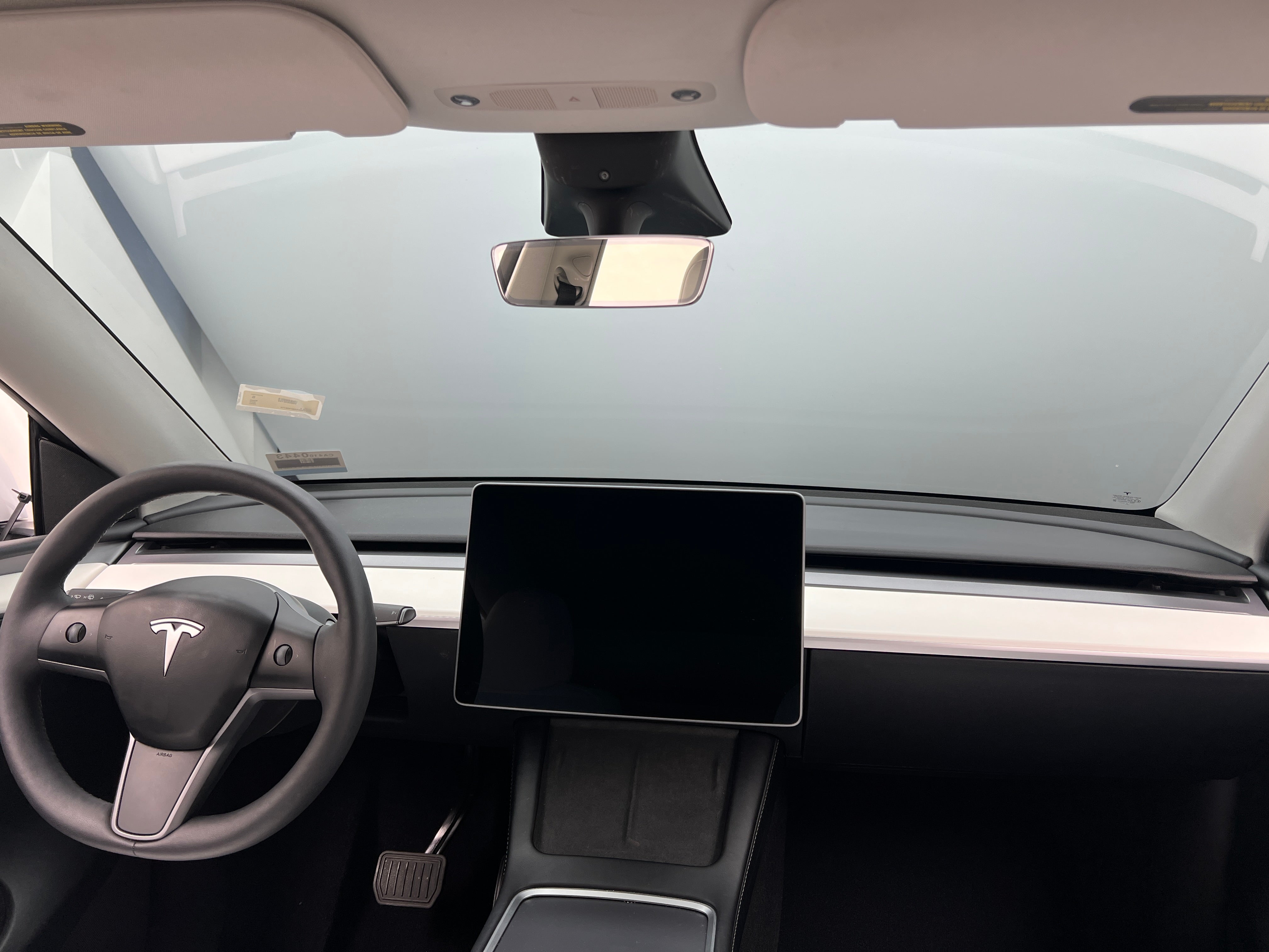 Used 2022 Tesla Model Y Long Range with VIN 7SAYGDEE2NF558714 for sale in Pewaukee, WI