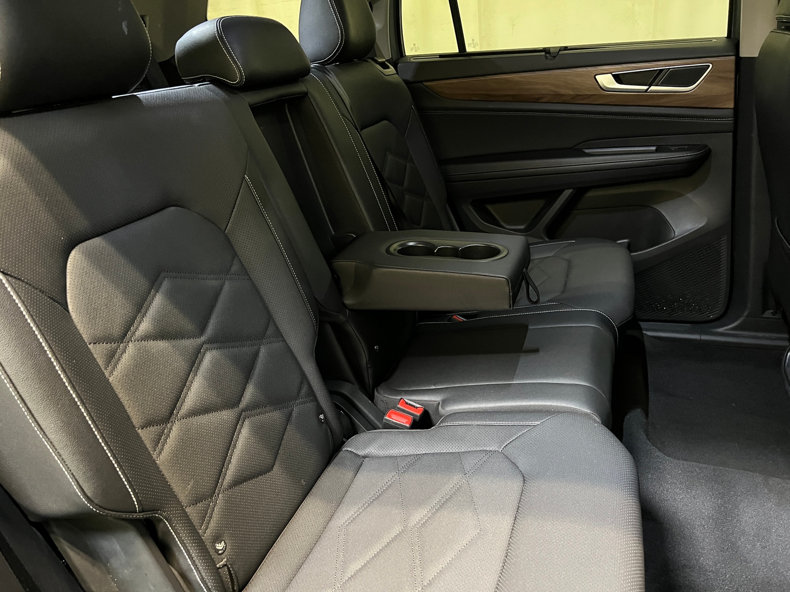 Thumbnail: 2026 Volkswagen Atlas - 6
