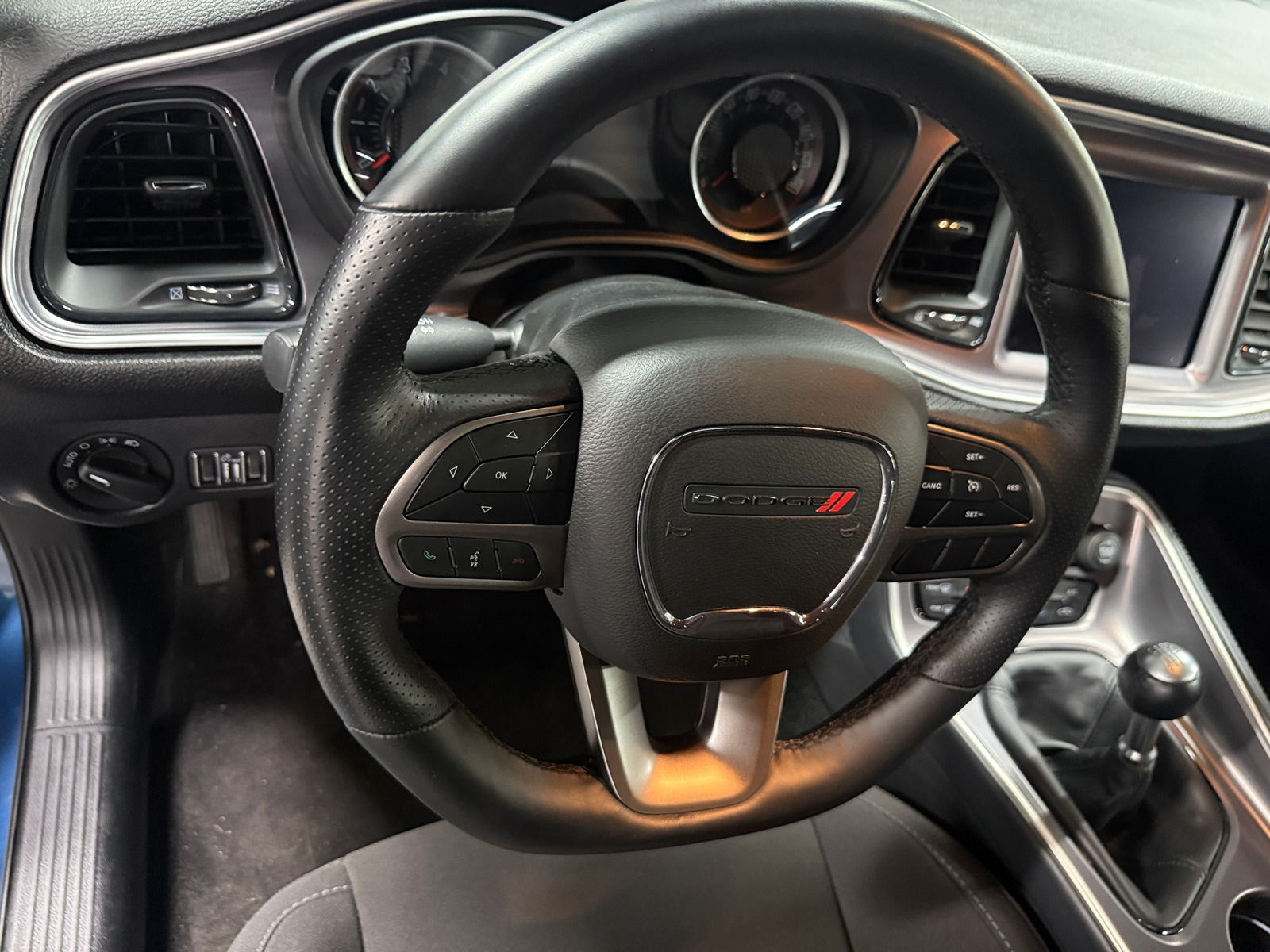 Thumbnail: 2021 Dodge Challenger - 4