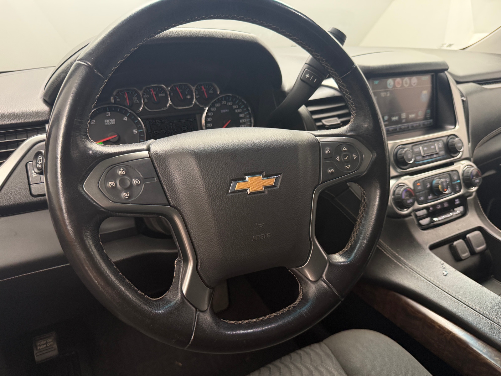 Thumbnail: 2020 Chevrolet Tahoe - 5