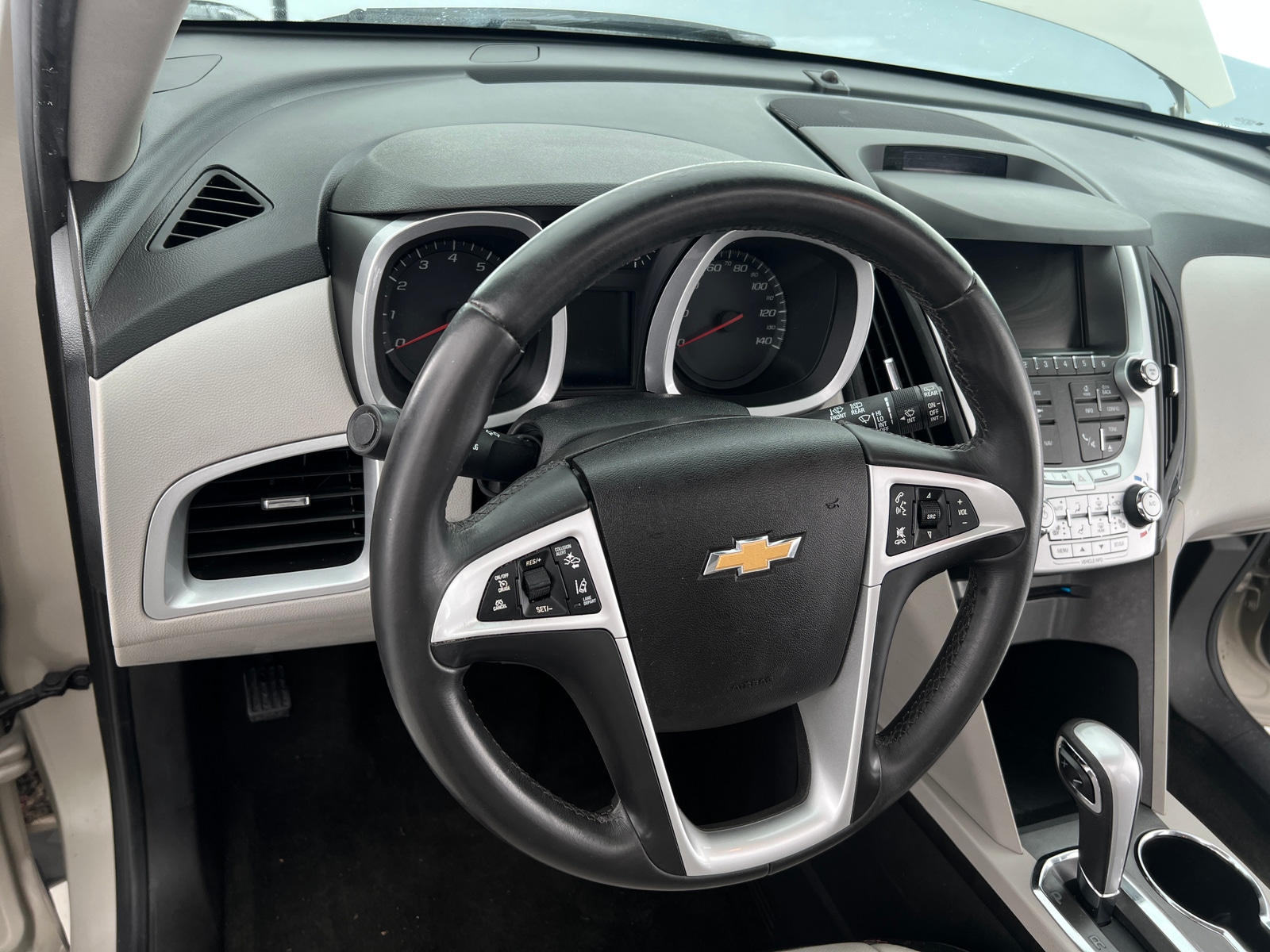 Thumbnail: 2015 Chevrolet Equinox - 4