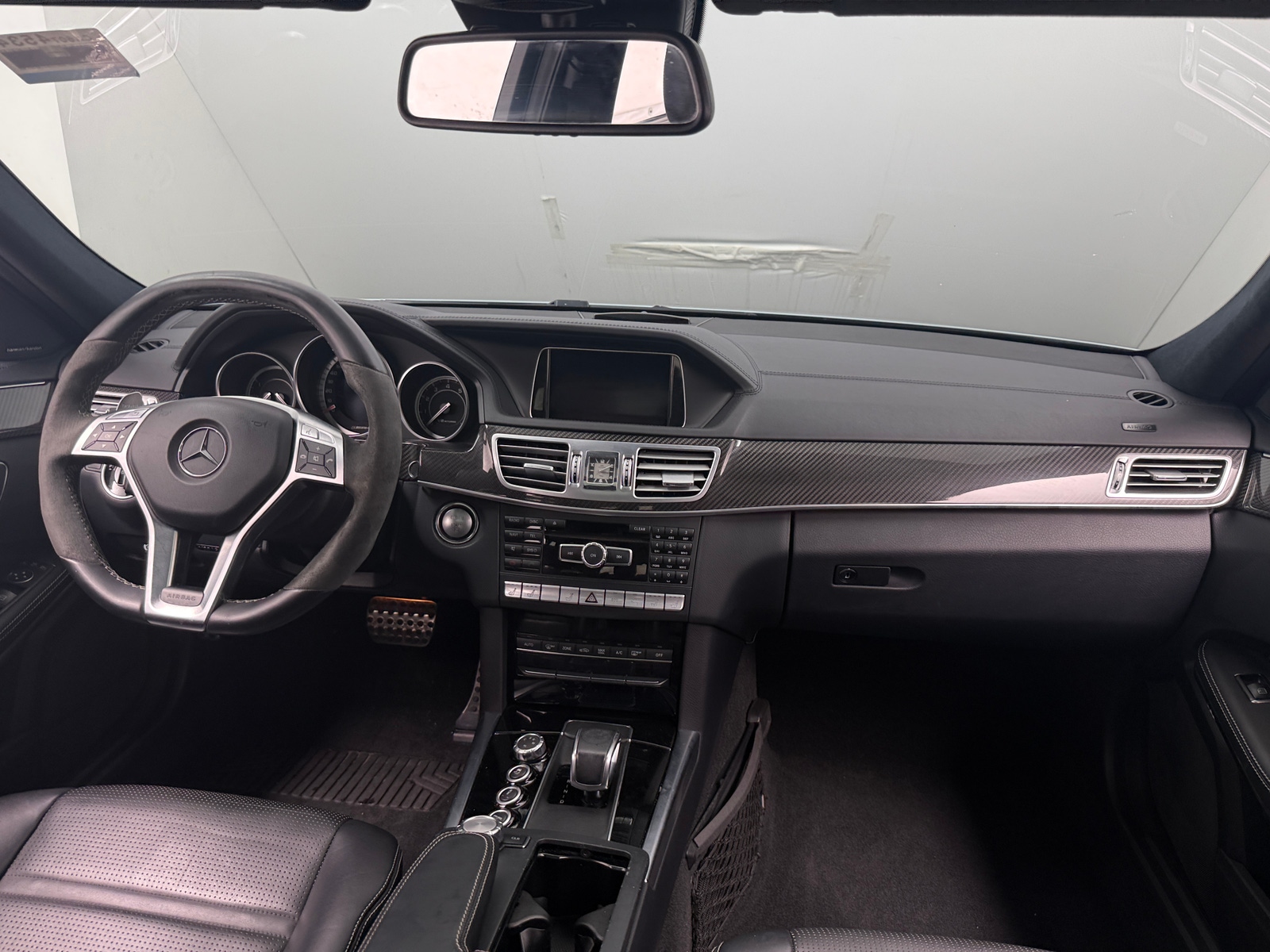 Thumbnail: 2015 Mercedes-Benz E-Class - 2