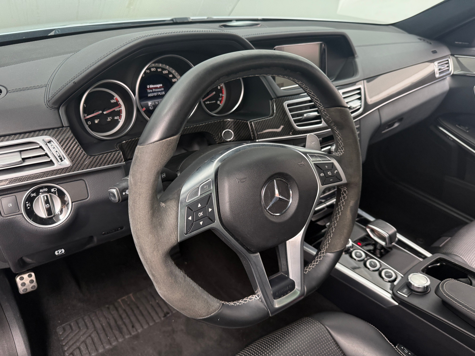 Thumbnail: 2015 Mercedes-Benz E-Class - 4