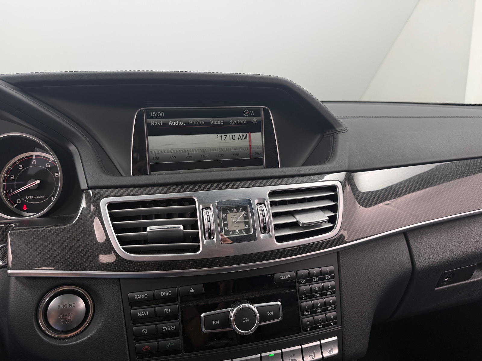 Thumbnail: 2015 Mercedes-Benz E-Class - 3