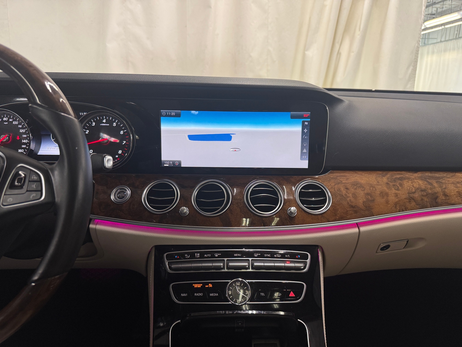 Thumbnail: 2017 Mercedes-Benz E-Class - 3