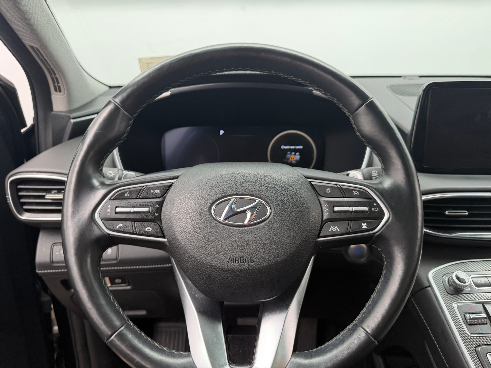 Thumbnail: 2023 Hyundai Santa Fe - 4