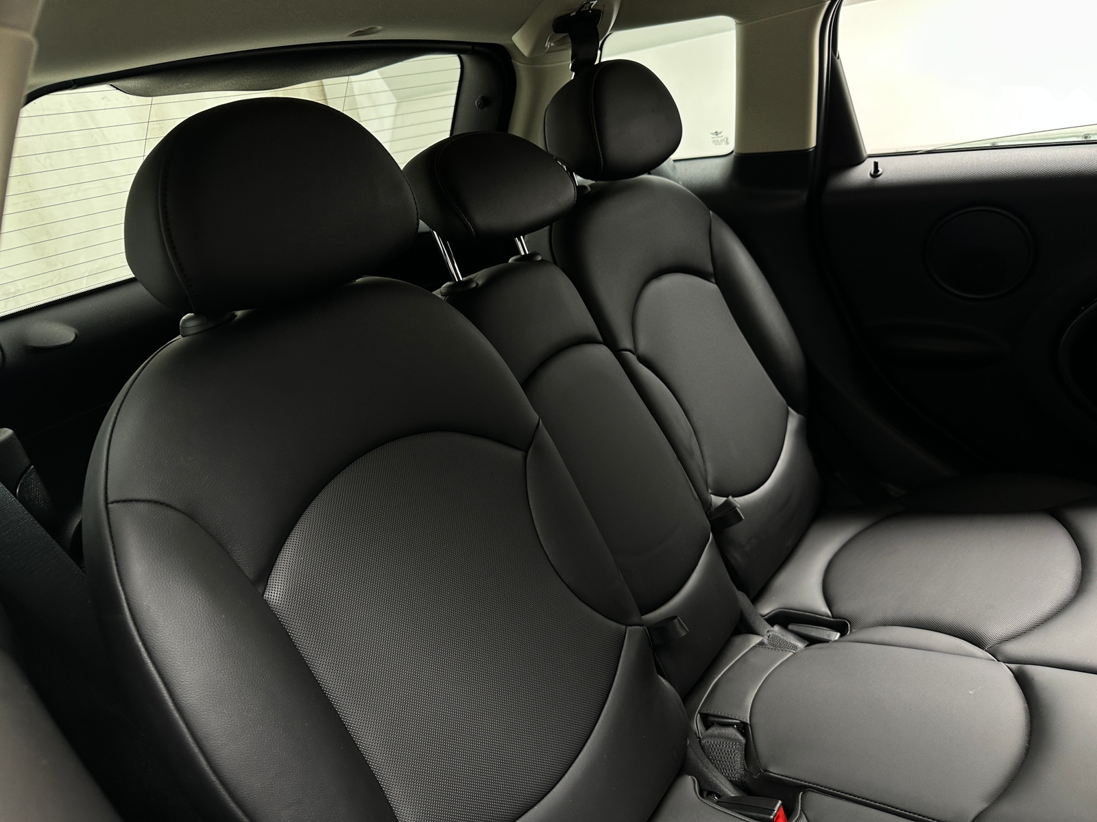 Thumbnail: 2012 MINI Cooper Countryman - 5