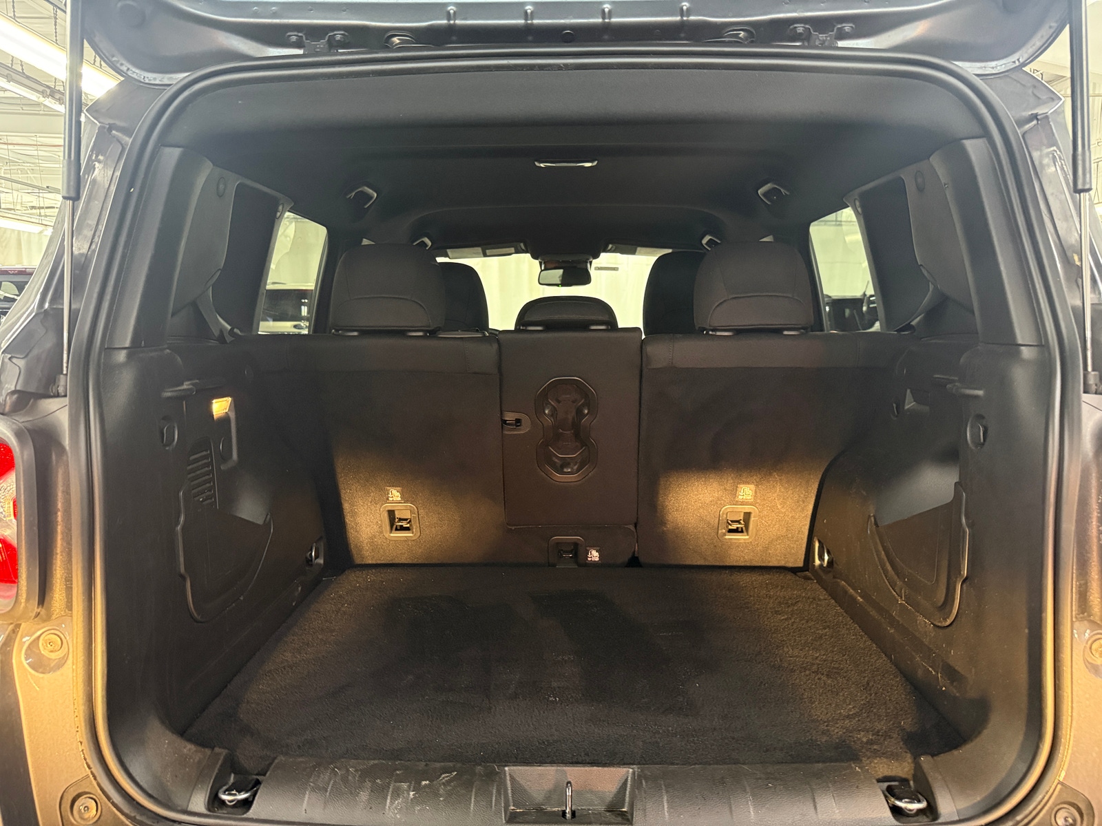 Thumbnail: 2022 Jeep Renegade - 7