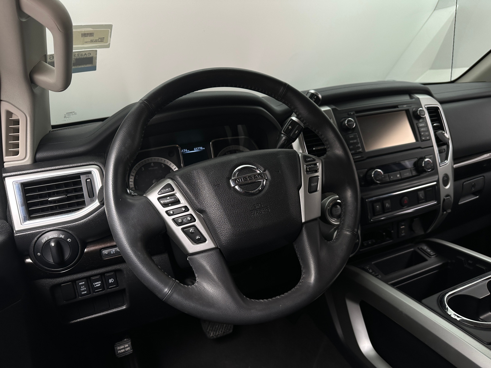 Thumbnail: 2018 Nissan Titan - 5