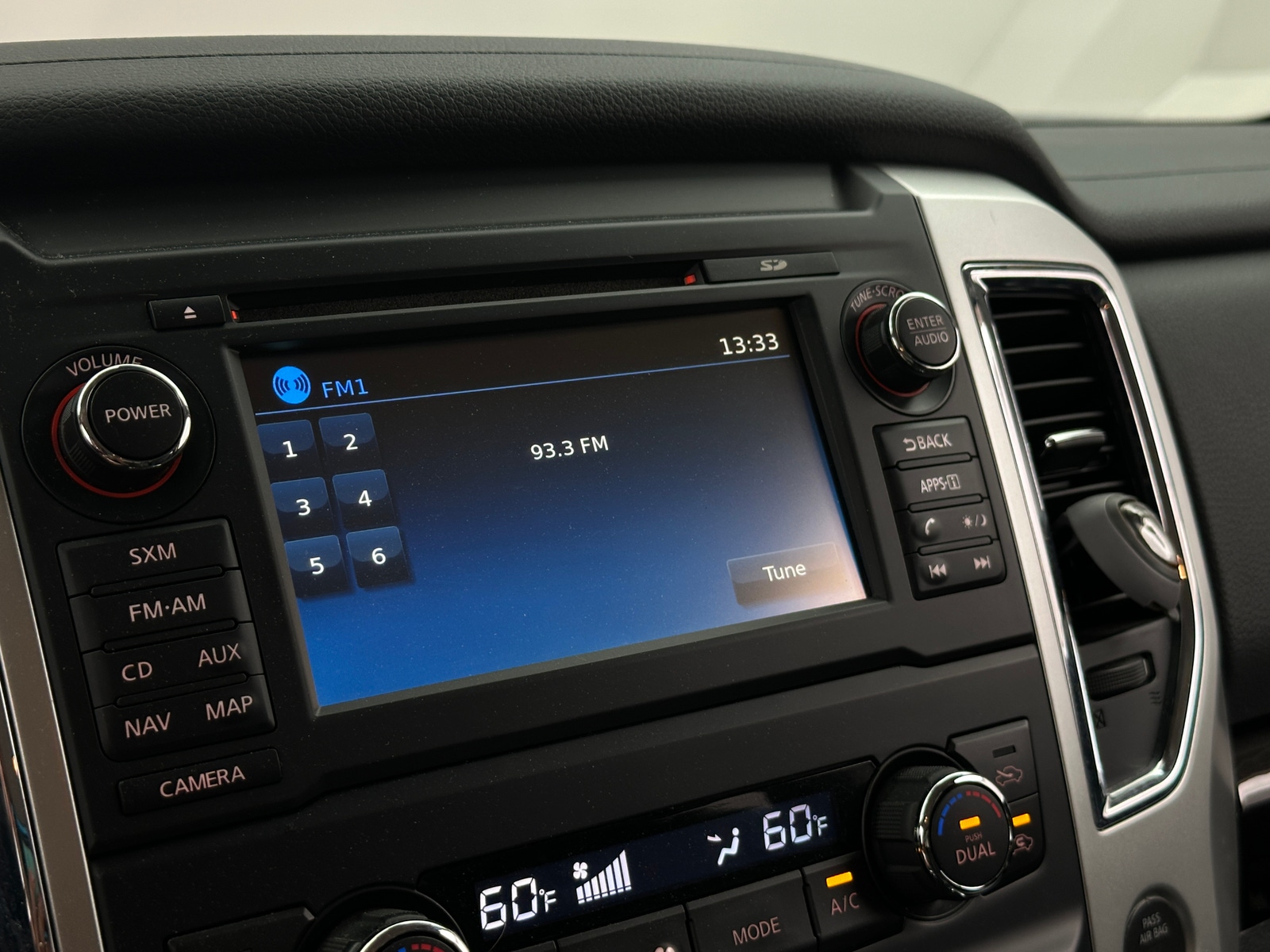 Thumbnail: 2018 Nissan Titan - 4