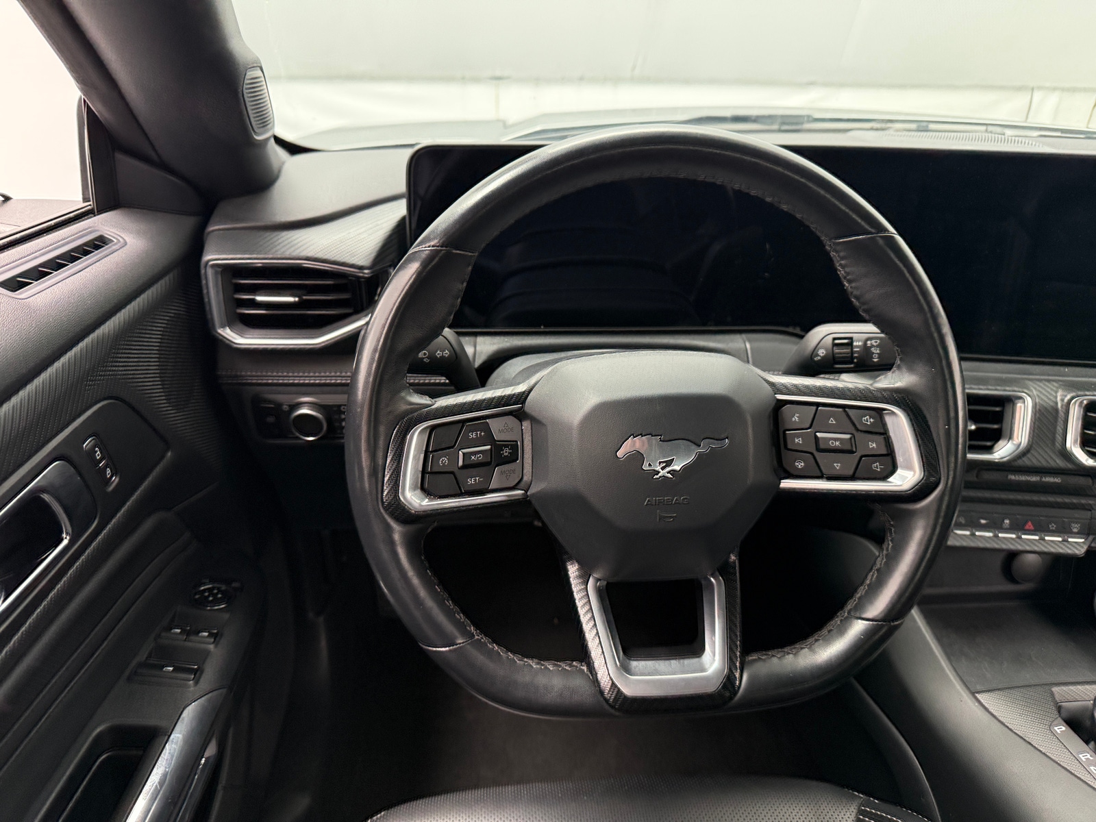Thumbnail: 2025 Ford Mustang - 4