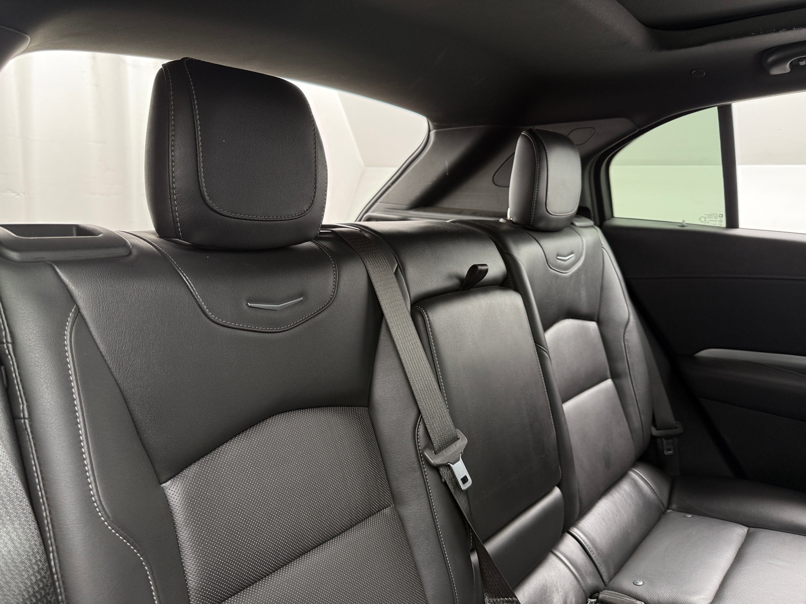 Thumbnail: 2021 Cadillac XT4 - 5