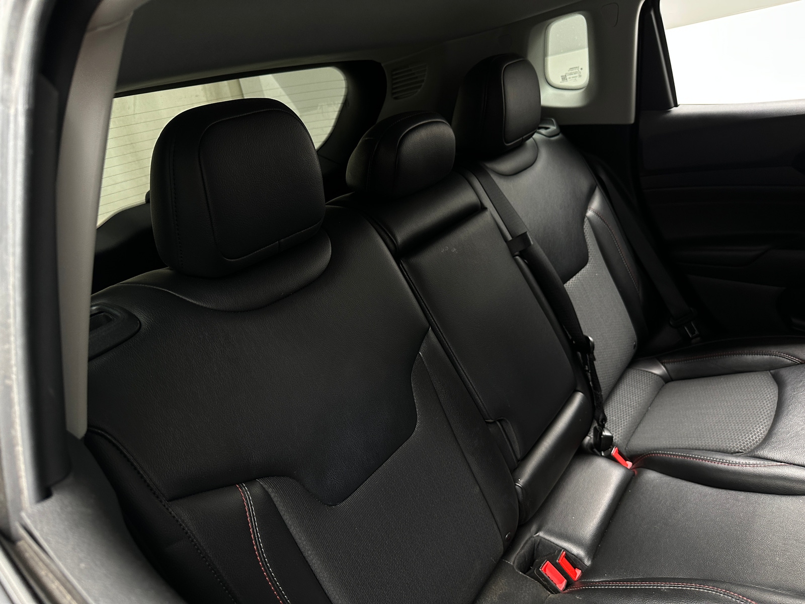 Thumbnail: 2022 Jeep Compass - 6