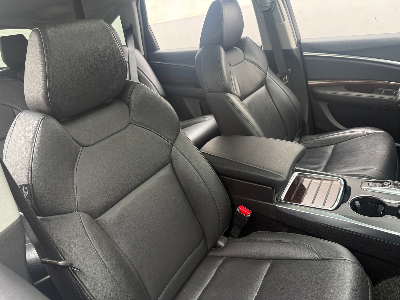 Thumbnail: 2020 Acura MDX - 2