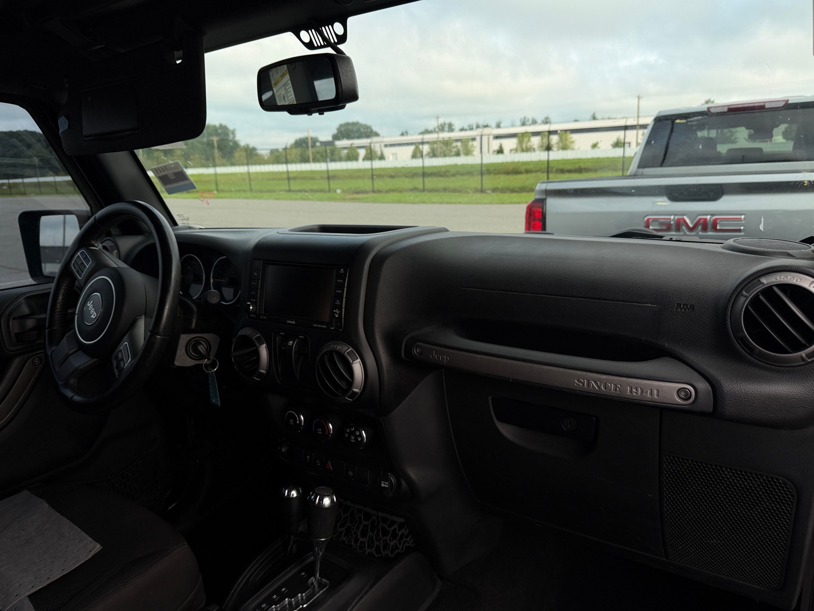 Thumbnail: 2017 Jeep Wrangler - 3