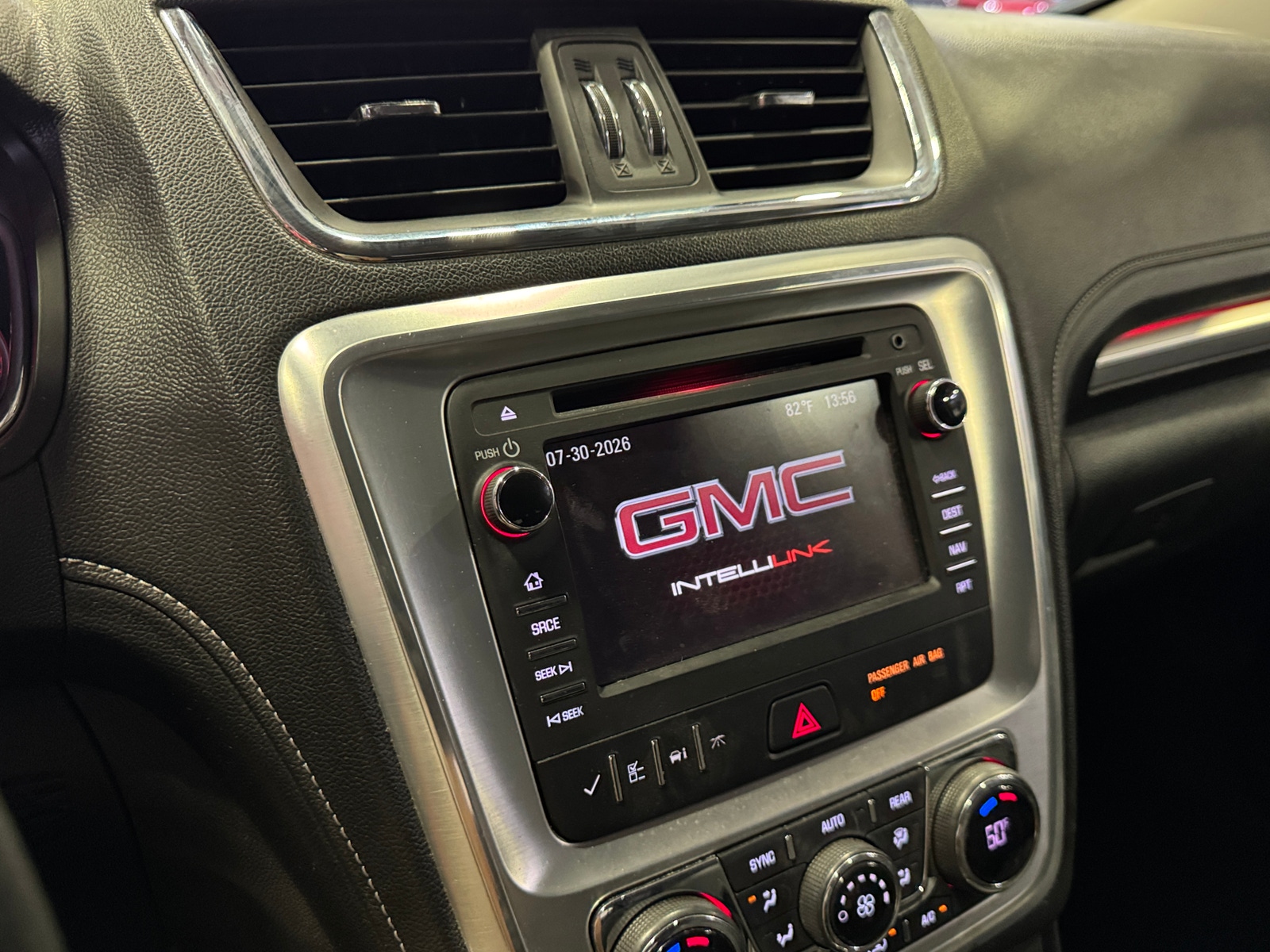 Thumbnail: 2015 GMC Acadia - 3
