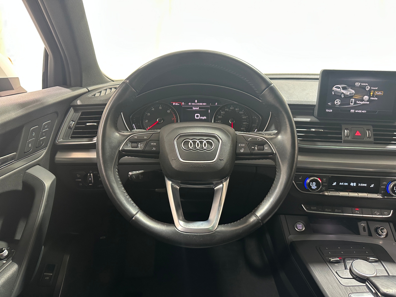 Thumbnail: 2020 Audi Q5 - 4
