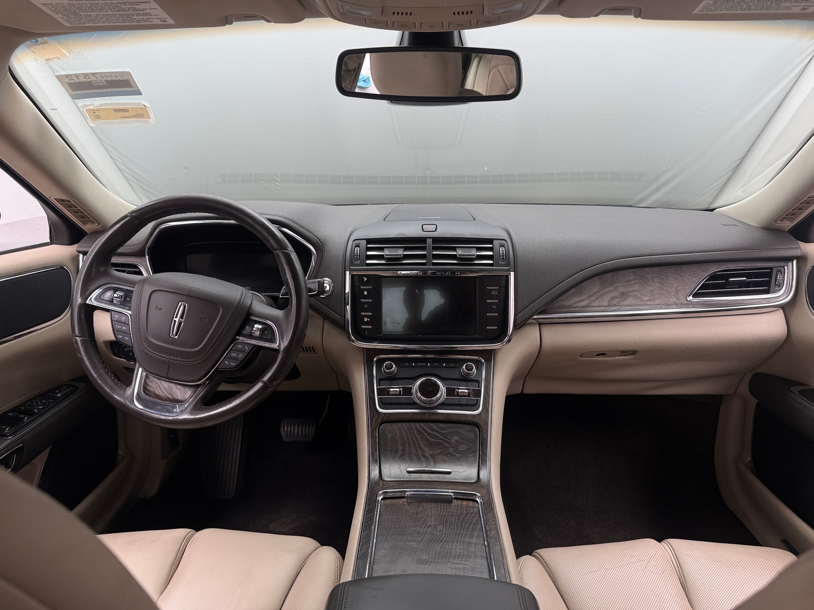 Thumbnail: 2017 Lincoln Continental - 2