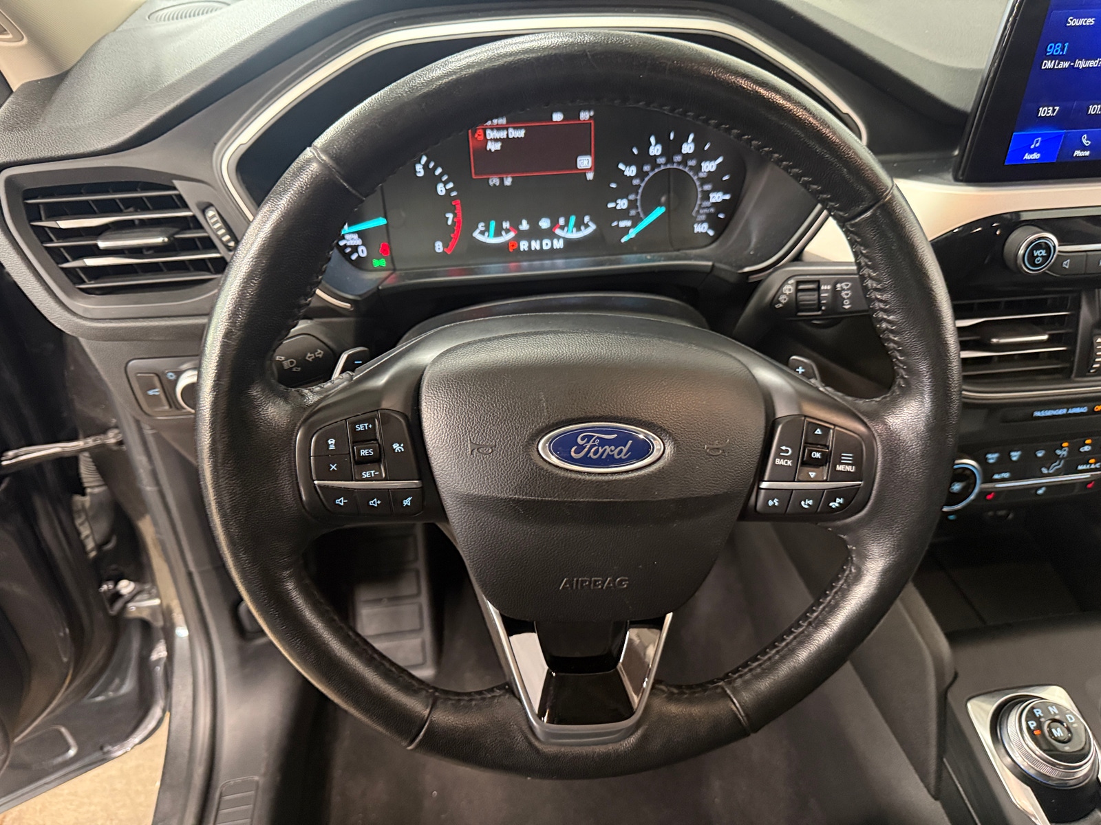 Thumbnail: 2020 Ford Escape - 4