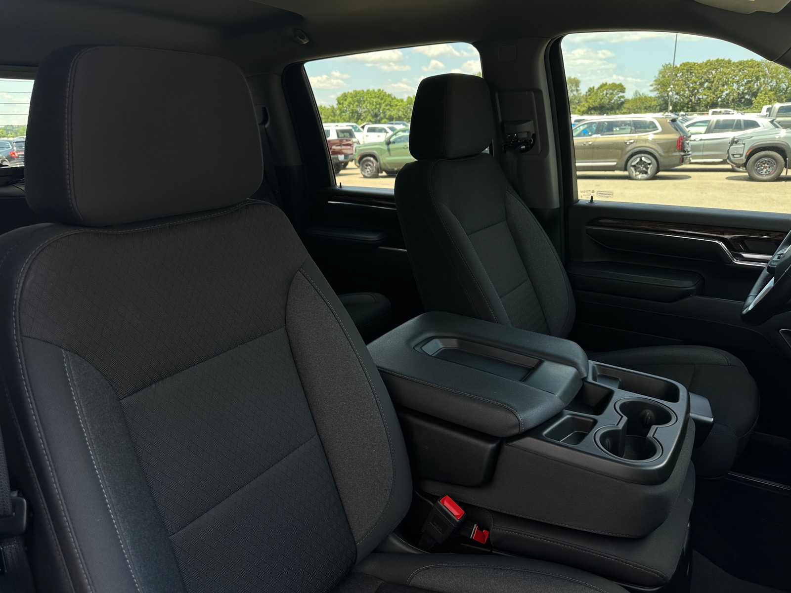 Thumbnail: 2024 GMC Sierra 3500 - 2