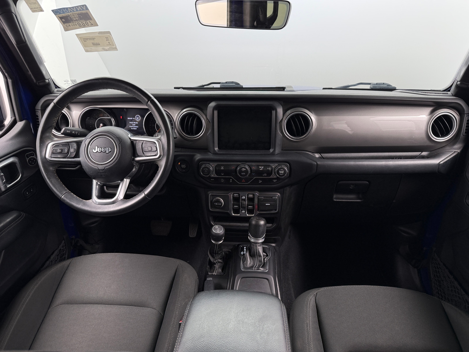 Thumbnail: 2019 Jeep Wrangler - 3